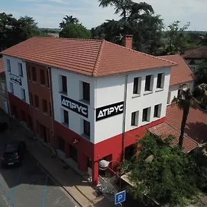 Hotel Atipyc